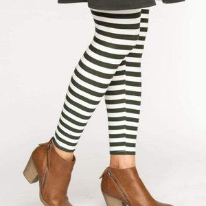 Agnes & Dora™ Leggings Holiday Green Stripe